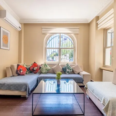 Designer Flat, 3br, 2ba 公寓 *