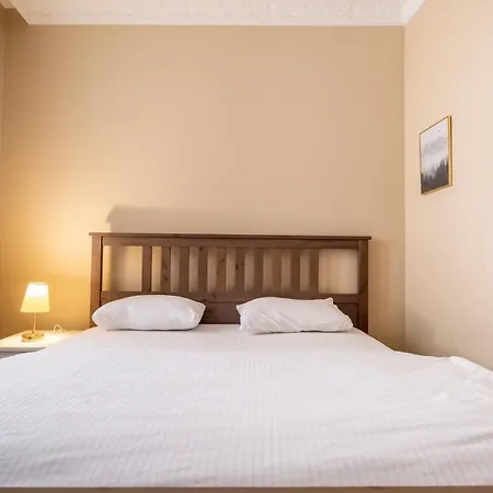 公寓 Designer Flat, 3br, 2ba *
