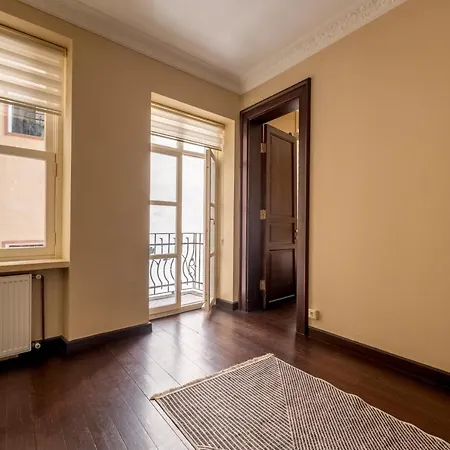 Daire Designer Flat, 3br, 2ba
